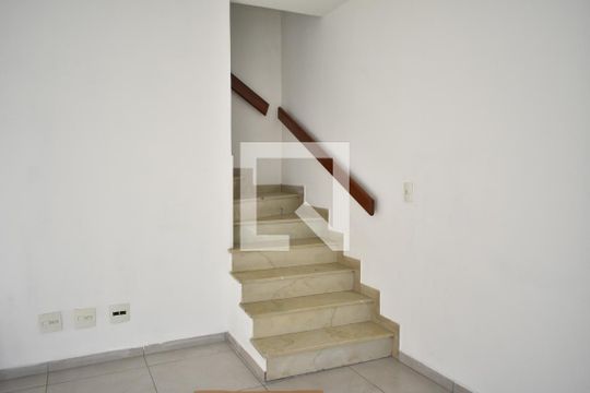 Casa para alugar com 3 quartos, 160m² em Planalto Paulista, São Paulo