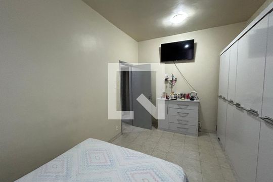 Quarto 1 de casa para alugar com 2 quartos, 500m² em Pilares, Rio de Janeiro