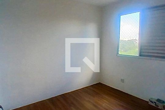 Quarto 1 de apartamento para alugar com 2 quartos, 45m² em Água Chata, Guarulhos