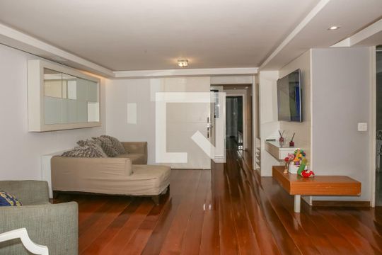 Apartamento para alugar com 3 quartos, 193m² em Pompeia, São Paulo