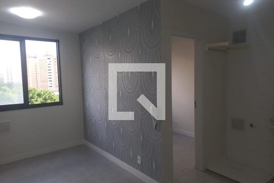 Sala de apartamento para alugar com 2 quartos, 34m² em Butantã, São Paulo