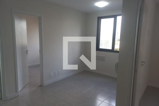 Sala de apartamento para alugar com 2 quartos, 34m² em Butantã, São Paulo
