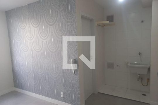 Sala de apartamento para alugar com 2 quartos, 34m² em Butantã, São Paulo