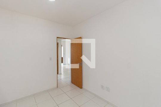 Quarto 2 de apartamento para alugar com 2 quartos, 45m² em Cidade Líder, São Paulo