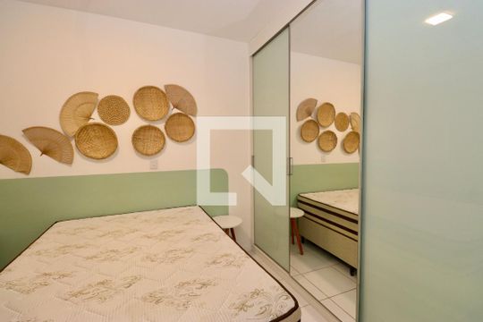 Quarto 1 de apartamento para alugar com 2 quartos, 90m² em Praia do Flamengo, Salvador