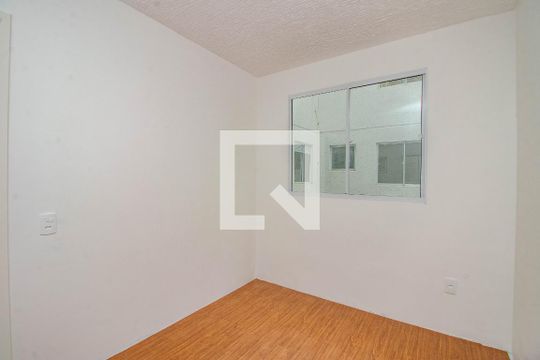 Quarto 1 de apartamento para alugar com 2 quartos, 42m² em Rubem Berta, Porto Alegre