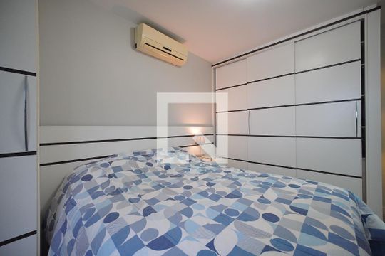 Suíte de apartamento para alugar com 3 quartos, 99m² em Capoeiras, Florianópolis