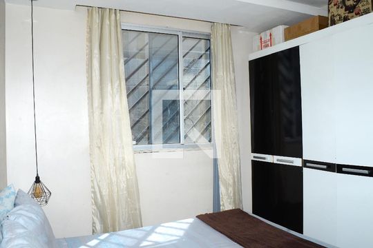 Quarto 1 de apartamento à venda com 2 quartos, 51m² em Pousada Santo Antonio, Belo Horizonte