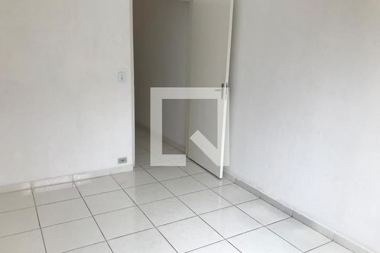 Quarto de casa para alugar com 3 quartos, 100m² em Planalto Paulista, São Paulo