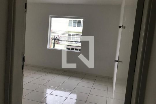 Quarto de casa para alugar com 3 quartos, 100m² em Planalto Paulista, São Paulo