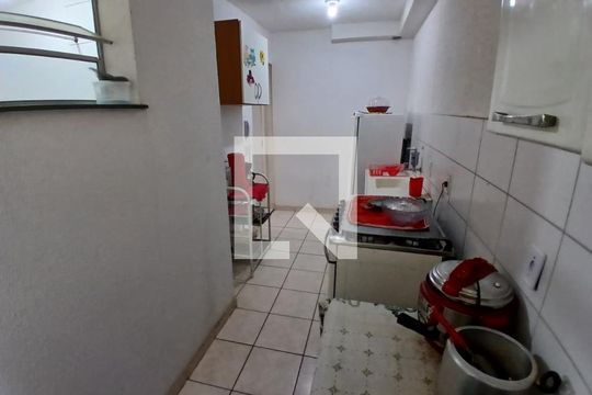 Cozinha de apartamento para alugar com 2 quartos, 47m² em Marapicu, Nova Iguaçu