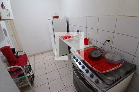 Cozinha de apartamento para alugar com 2 quartos, 47m² em Marapicu, Nova Iguaçu