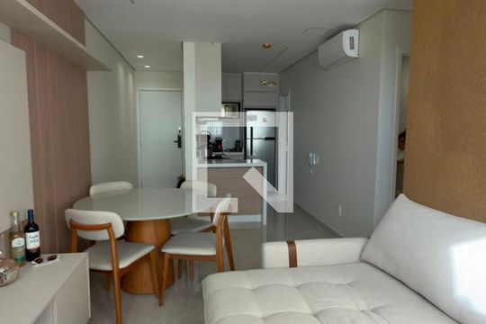 Sala de apartamento para alugar com 3 quartos, 68m² em Palmeiras, Belo Horizonte