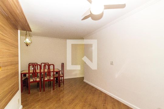 Sala de apartamento para alugar com 3 quartos, 65m² em Jardim das Flores, São Paulo