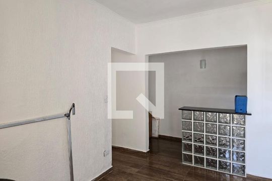 Sala  de apartamento à venda com 2 quartos, 48m² em Jardim Santa Mena, Guarulhos