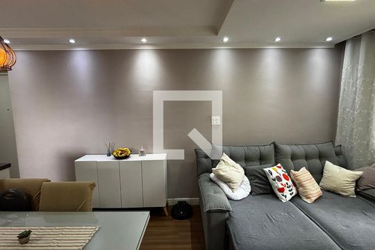 Apartamento à venda com 2 quartos, 48m² em Parque Jaçatuba, Santo André