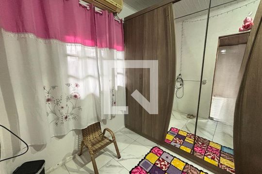 Casa à venda com 2 quartos, 100m² em Santo Afonso, Novo Hamburgo
