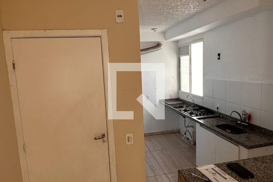 Cozinha de apartamento para alugar com 2 quartos, 40m² em Santa Cruz, Rio de Janeiro