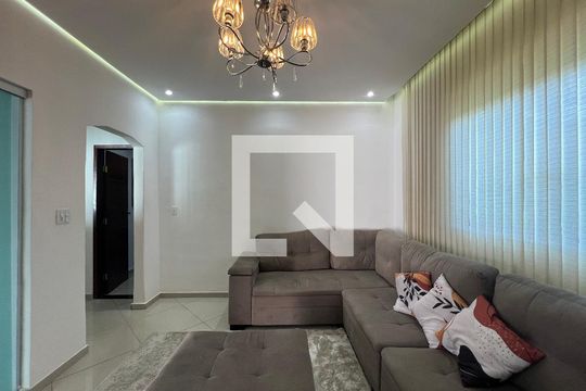 Sala 1 de casa à venda com 4 quartos, 400m² em A Definir Em Campo, Contagem