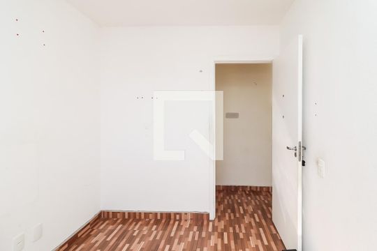 Quarto 1 de apartamento para alugar com 2 quartos, 42m² em Vila Chabilandia, São Paulo