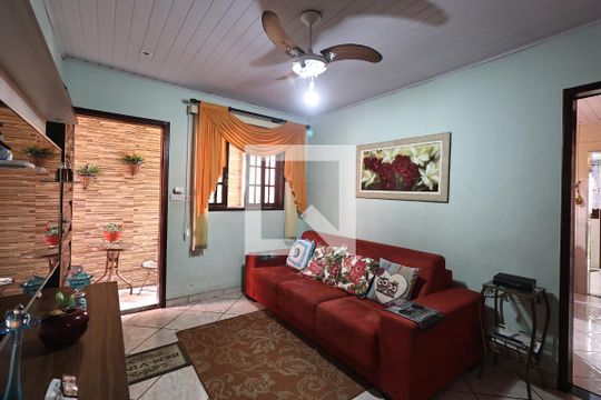 Sala de casa à venda com 2 quartos, 138m² em Vila Lucinda, Santo André