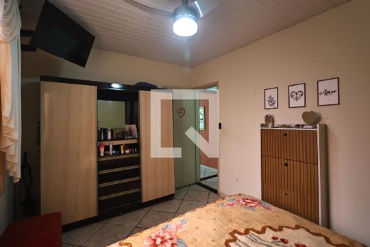 Quarto 1 de casa à venda com 2 quartos, 138m² em Vila Lucinda, Santo André