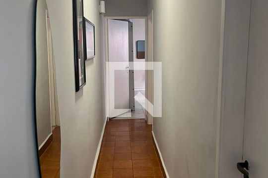 Corredor de casa à venda com 2 quartos, 248m² em Vila Formosa, São Paulo