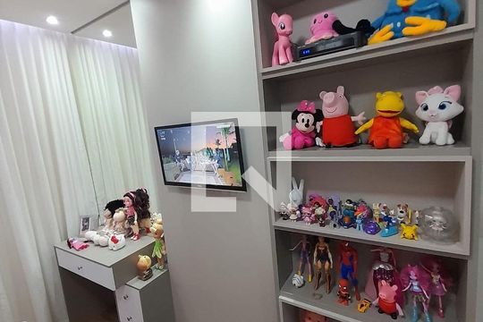 Quarto de casa à venda com 3 quartos, 198m² em Vila Alice, Santo André