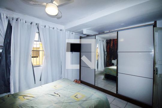 Quarto 2 - Suíte de casa à venda com 2 quartos, 300m² em Vila Kosmos, Rio de Janeiro