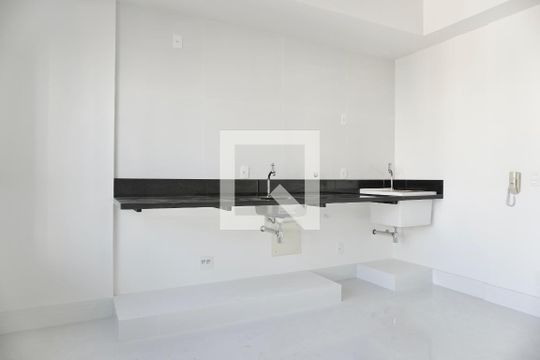 Cozinha e Área de Serviço de kitnet/studio à venda com 1 quarto, 44m² em Savassi, Belo Horizonte
