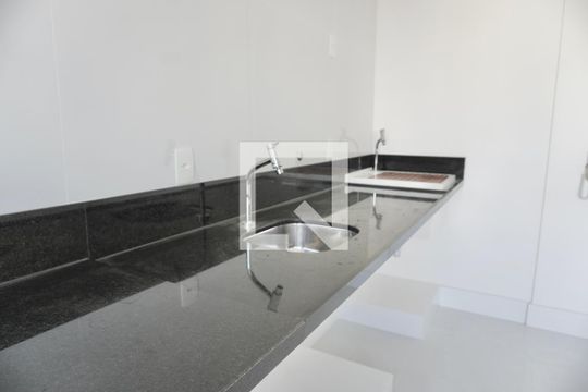 Cozinha e Área de Serviço de kitnet/studio à venda com 1 quarto, 44m² em Savassi, Belo Horizonte