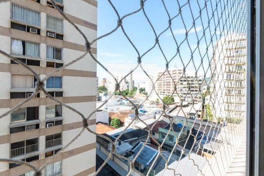 Vista de apartamento à venda com 2 quartos, 75m² em Vila Isabel, Rio de Janeiro