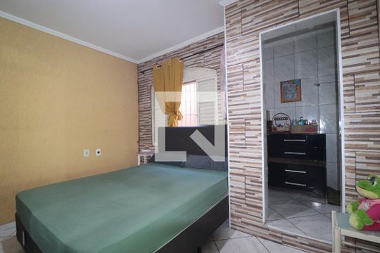Suíte de casa à venda com 3 quartos, 300m² em Centreville, Santo André