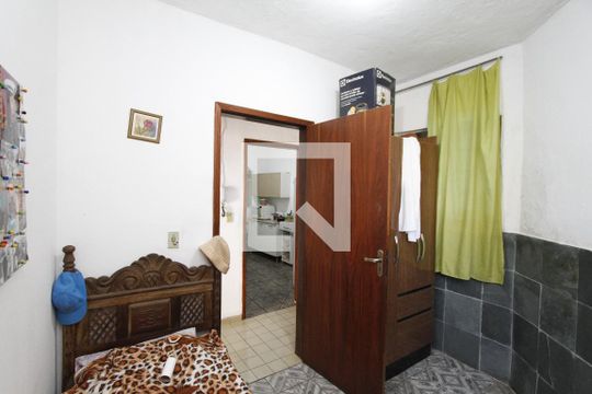 Quarto 2 de casa à venda com 6 quartos, 300m² em Das Indústrias Ii, Belo Horizonte
