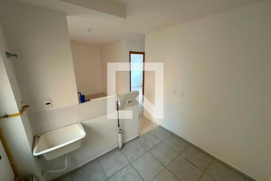 Cozinha de apartamento para alugar com 2 quartos, 39m² em Canudos, Novo Hamburgo