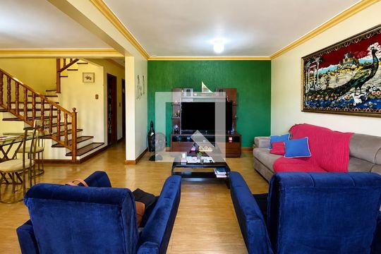 Sala de casa à venda com 3 quartos, 140m² em Guarani, Novo Hamburgo