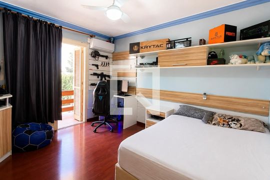 Quarto 2 de casa à venda com 3 quartos, 140m² em Guarani, Novo Hamburgo