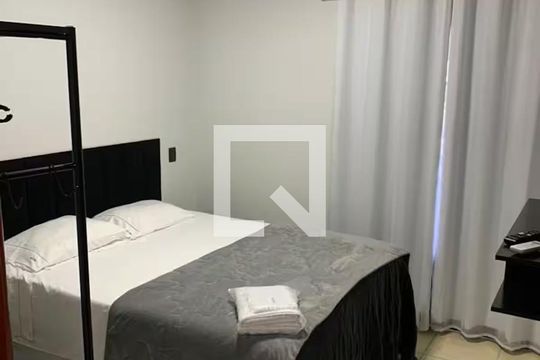 Quarto de apartamento para alugar com 1 quarto, 42m² em Jardim da Luz, Goiânia