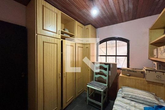 Quarto 1 de casa à venda com 4 quartos, 388m² em Jardim São Luis, Barueri