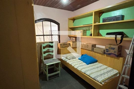Quarto 1 de casa à venda com 4 quartos, 388m² em Jardim São Luis, Barueri