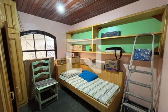 Quarto 1 de casa à venda com 4 quartos, 388m² em Jardim São Luis, Barueri