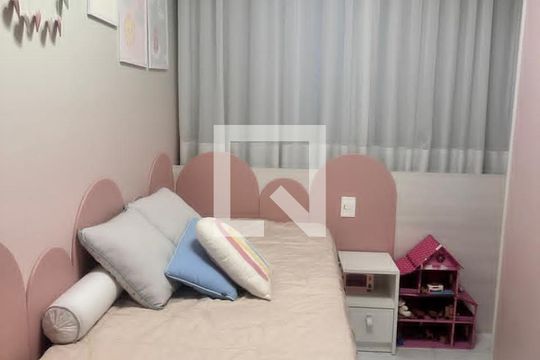 Quarto de apartamento à venda com 2 quartos, 52m² em Jardim do Lago, Campinas