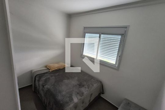 Quarto de apartamento à venda com 3 quartos, 55m² em Lapa de Baixo, São Paulo