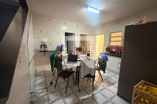 Cozinha de casa para alugar com 5 quartos, 360m² em Conjunto Habitacional Padre Jose de Anchieta, São Paulo