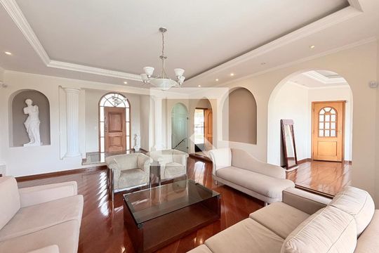 Sala de Estar de casa de condomínio à venda com 6 quartos, 483m² em Chácara Malota, Jundiaí