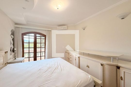 Suíte 1 de casa de condomínio à venda com 6 quartos, 483m² em Chácara Malota, Jundiaí