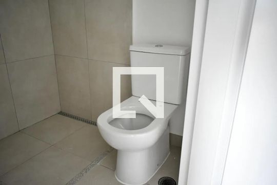 Banheiro de apartamento à venda com 1 quarto, 25m² em Mirandópolis, São Paulo