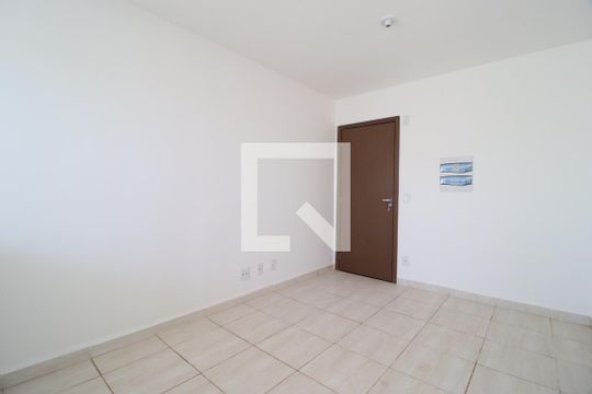 Sala de apartamento para alugar com 2 quartos, 50m² em Jardim Europa, Uberlândia