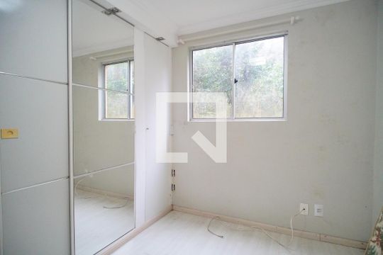 Quarto 2 de apartamento à venda com 2 quartos, 57m² em Duque de Caxias, São Leopoldo