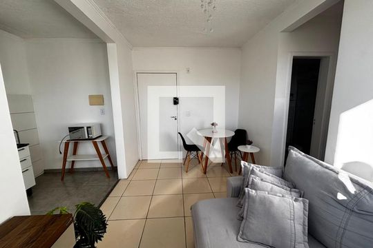 Apartamento para alugar com 2 quartos, 45m² em COHAB B, Gravataí